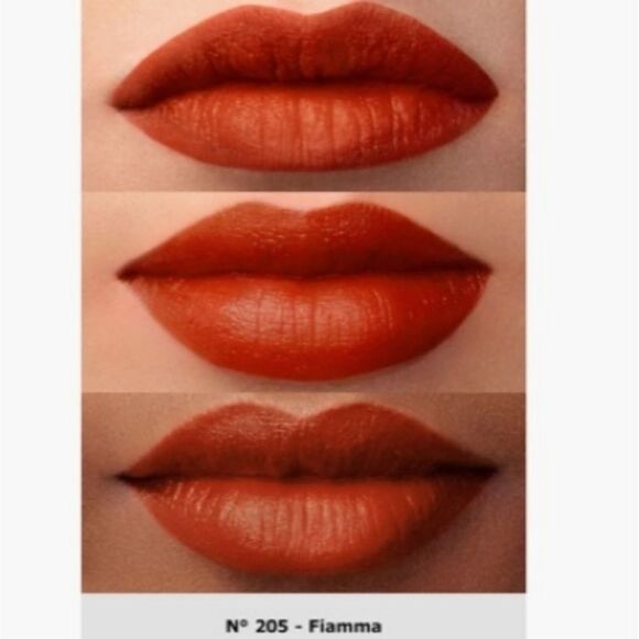 Giorgio Armani Lip Maestro - Picture 3 of 6